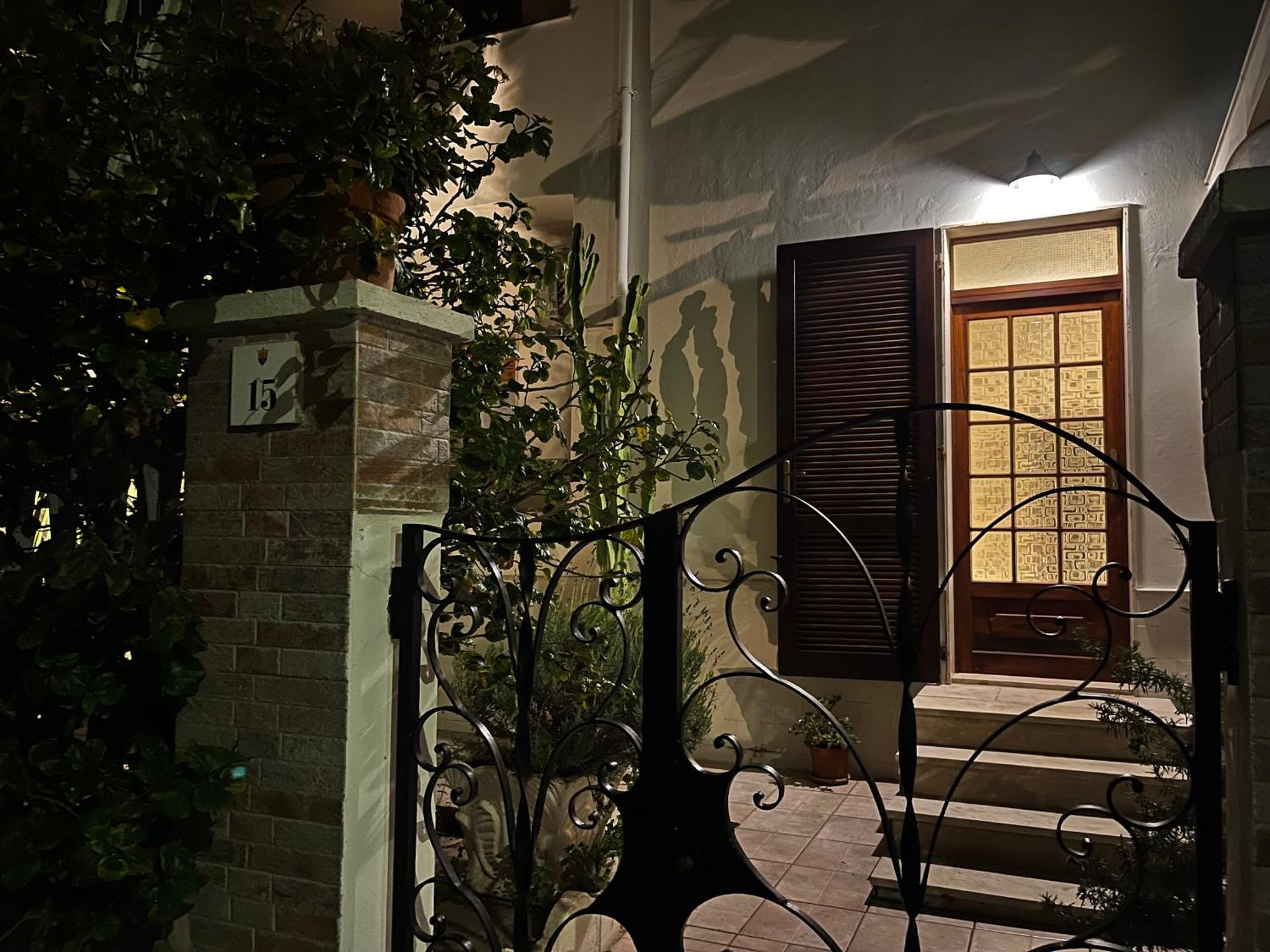 Tap Apartments - In Independent House With Private Garden Alghero Zewnętrze zdjęcie